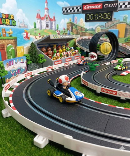 Voiture pour circuit carrera - circuit,