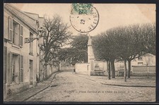 Old postcard Torcy, Place Gerfaut et le Cèdre du Liban 