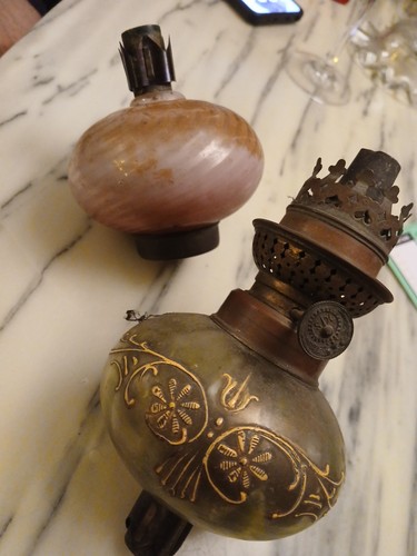 Lampes petrole anciennes - a,