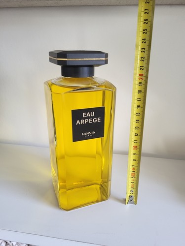 Factice géant lanvin eau - géant,
