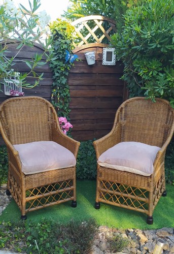 Paire fauteuils coussins - +,