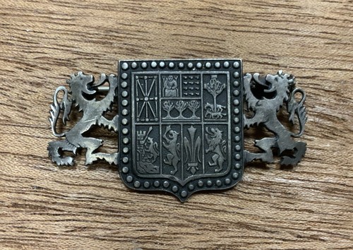 Médaille broche ancienne - ancienne, en