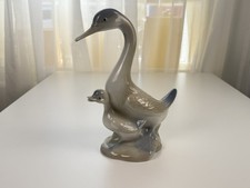 Figurine porcelaine M.Requena oies 26,5 cm 1 choix - Excellent état