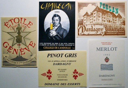 Lot 5 etiquettes vin - 5,