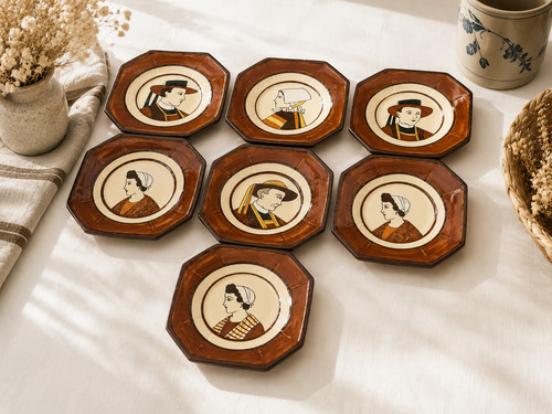 Lot 7 assiettes - 🍽️,