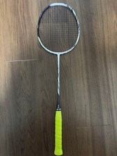 Raquette de badminton YONEX