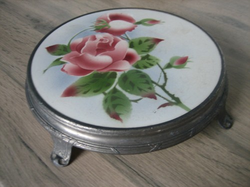 Ancien dessous plat décor - de,