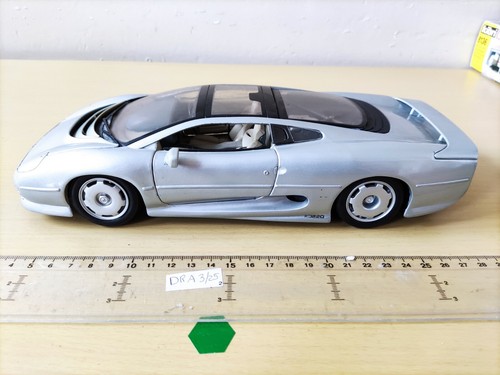 Maisto jaguar 220 1 18e - maisto,, xj