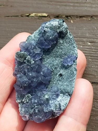 Tanzanite fluorine violette - tanzanite,