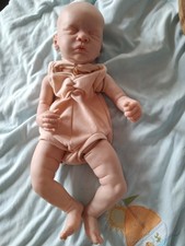 Kit reborn  peint endormi