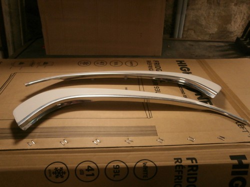 Baguettes custodes blanches - baguettes,