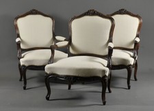 Suite De Trois Larges