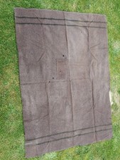 Couverture en laine marron à