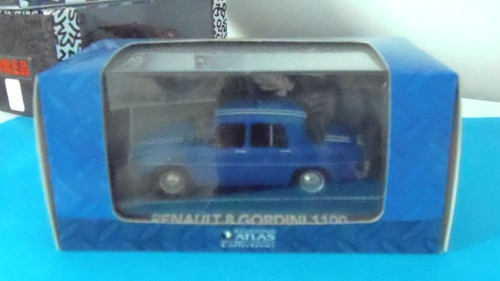 Voiture renault 8 - renault,