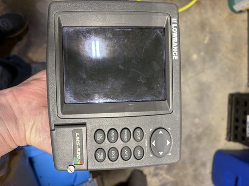 Lowrance lms 330c sonar gps - lowrance,