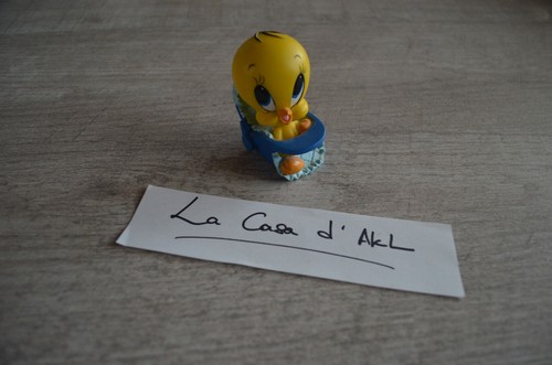 Figurine titi chaise bébé - figurine,