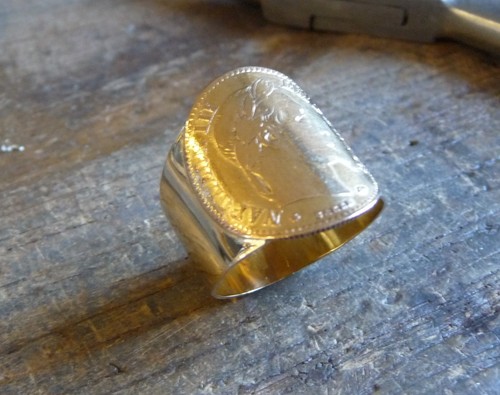 Bague pièce carats - 9,