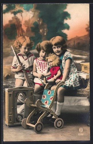 Carte postale deux petites