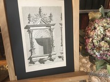 Piscine dans l'église