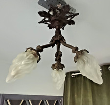 ancien lustre en bronze et