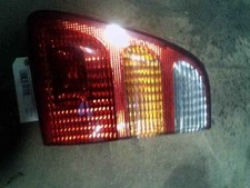 Feu arriere interieur gauche