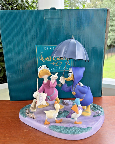 Wdcc donald daisy looks - &, "looks