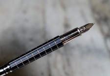 STYLO PLUME MONTBLANC