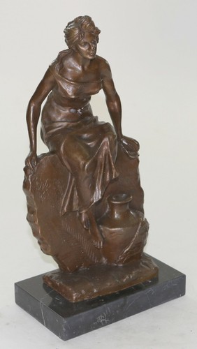 Buste jeune femme bronze - en,