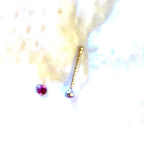 Piercing droit nez - -, brillant