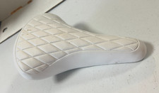 Vintage White Velo Diamond Pattern Padded 1970's 10" Bicycle Seat