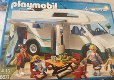PLAYMOBIL Famille avec Camping-car (6671)