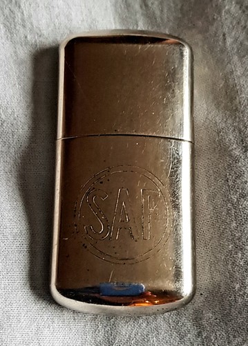 Briquet ancien pétrole - briquet, à