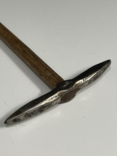 Outil ancien marteau - outil,