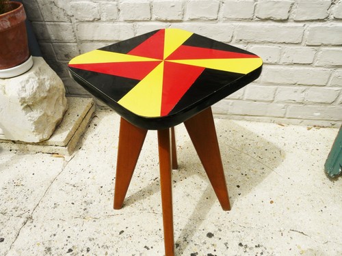 Chaise tabouret formica - chaise,