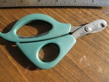 Cat or Small Dog Nail Clippers with Padded Handles