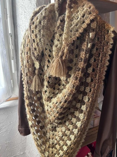 Châle fait main crochet - fait,