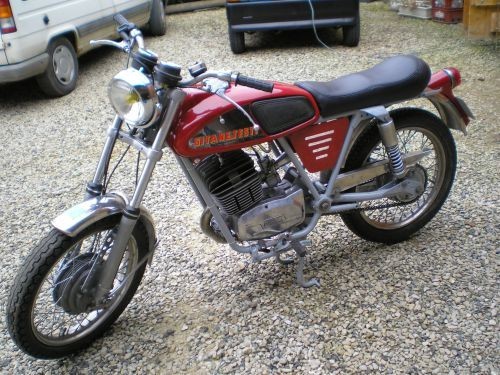 Rare réservoir moto - rare,