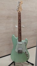 Guitare électrique FENDER