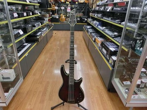 Guitare basse électrique