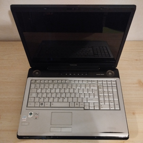 Portable toshiba satellite - portable,
