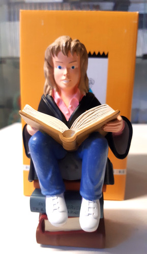 Démons merveilles statuette - &,