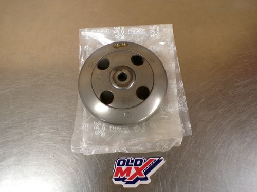 Cloche embrayage neuve - , peugeot