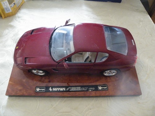 Voiture miniature ferrari - miniature,