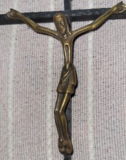   ANCIEN CRUCIFIX EN  METAL 