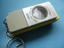 Keychain - Keychain - Mini Battery Checker TESTER BATTERIES Batteries
