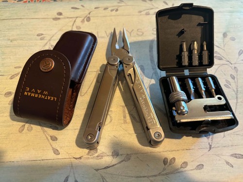 Rare original leatherman wave - rare,