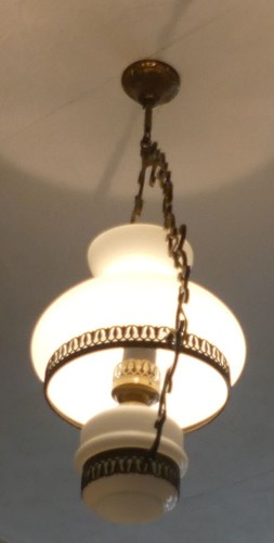 Lustre opaline