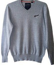 Pull fin gris pour homme avec
