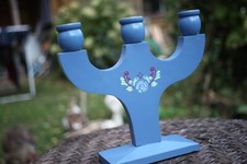 Bougeoir d'art populaire en bois bleu suédois, unique, charmant, cuisine de c...