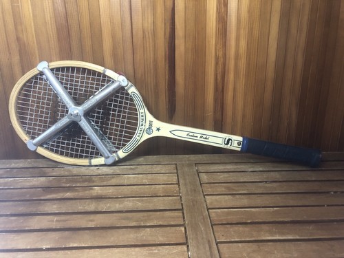 Ancienne raquette tennis - ancienne,